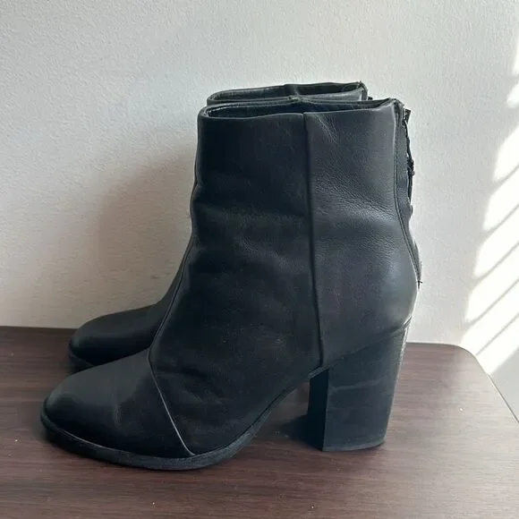 Rag & Bone Black Leather Heeled Ankle Booties Sz 40 - Picture 2 of 7